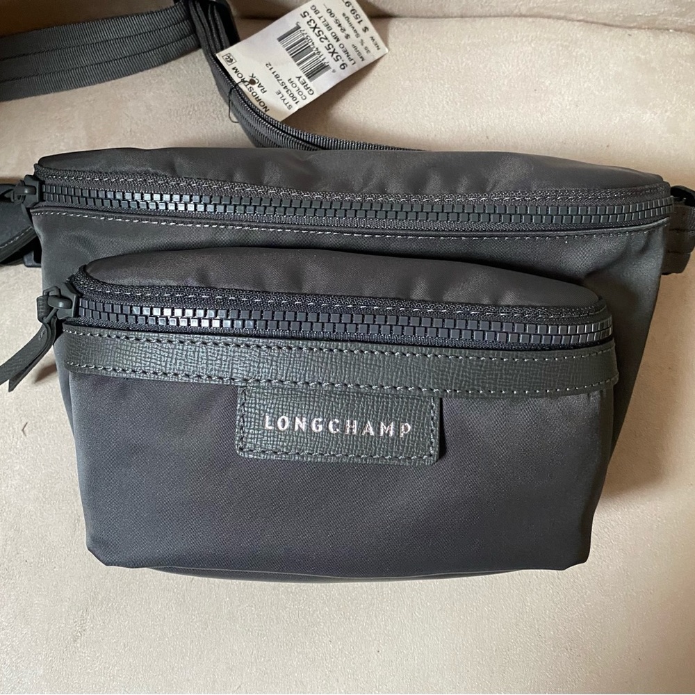 Longchamp LePliage belt bag in gray